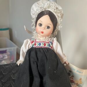 Madame Alexander Vintage International 8" Doll Norway # 584